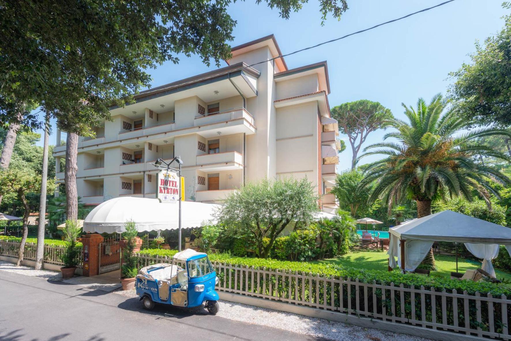 Hotel Kyrton Forte dei Marmi Exterior photo